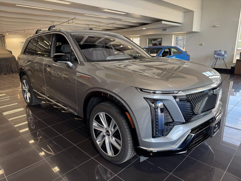 2026 Cadillac VISTIQ Luxury