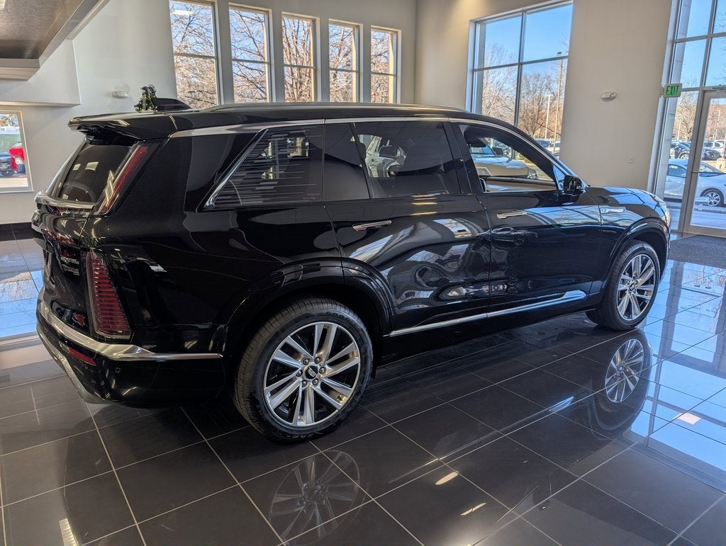 2026 Cadillac VISTIQ Luxury