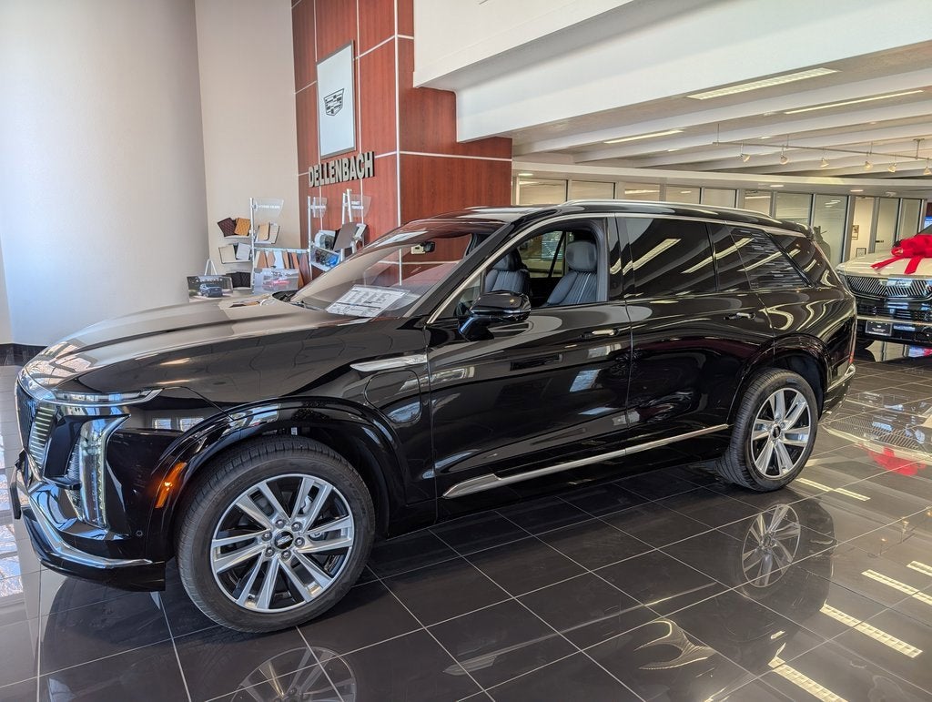 2026 Cadillac VISTIQ Luxury