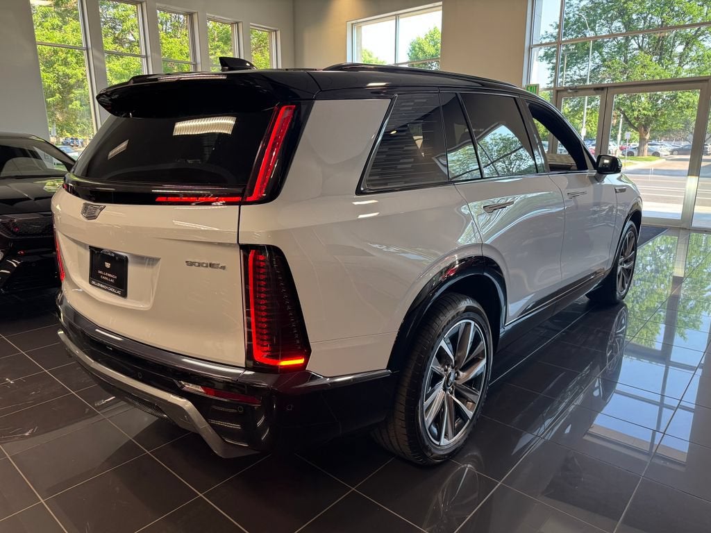 2026 Cadillac VISTIQ Sport