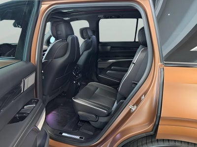 2027 Cadillac VISTIQ Platinum