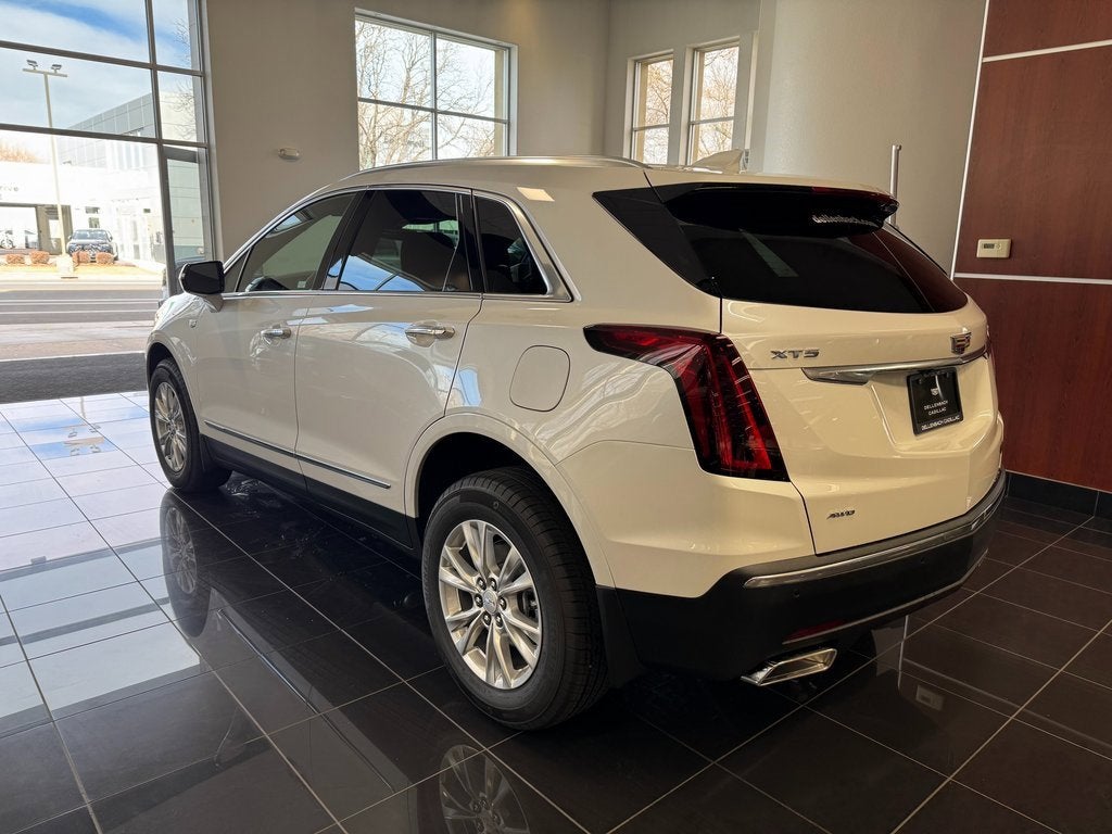 2026 Cadillac XT5 Luxury