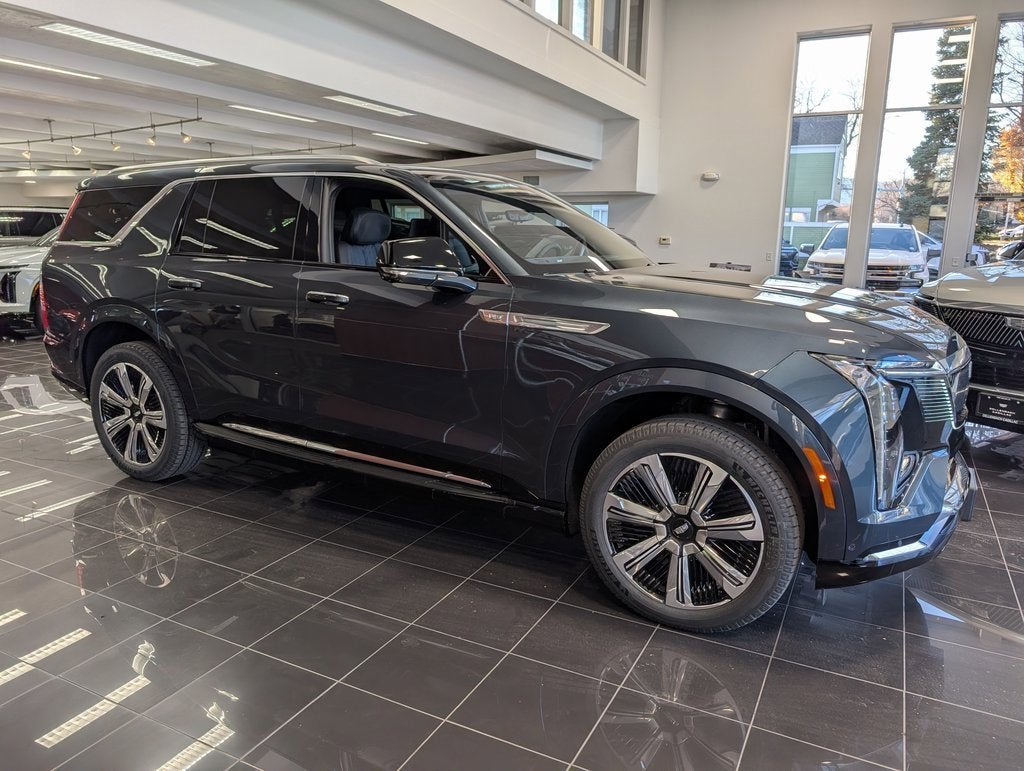 2026 Cadillac ESCALADE IQL Luxury