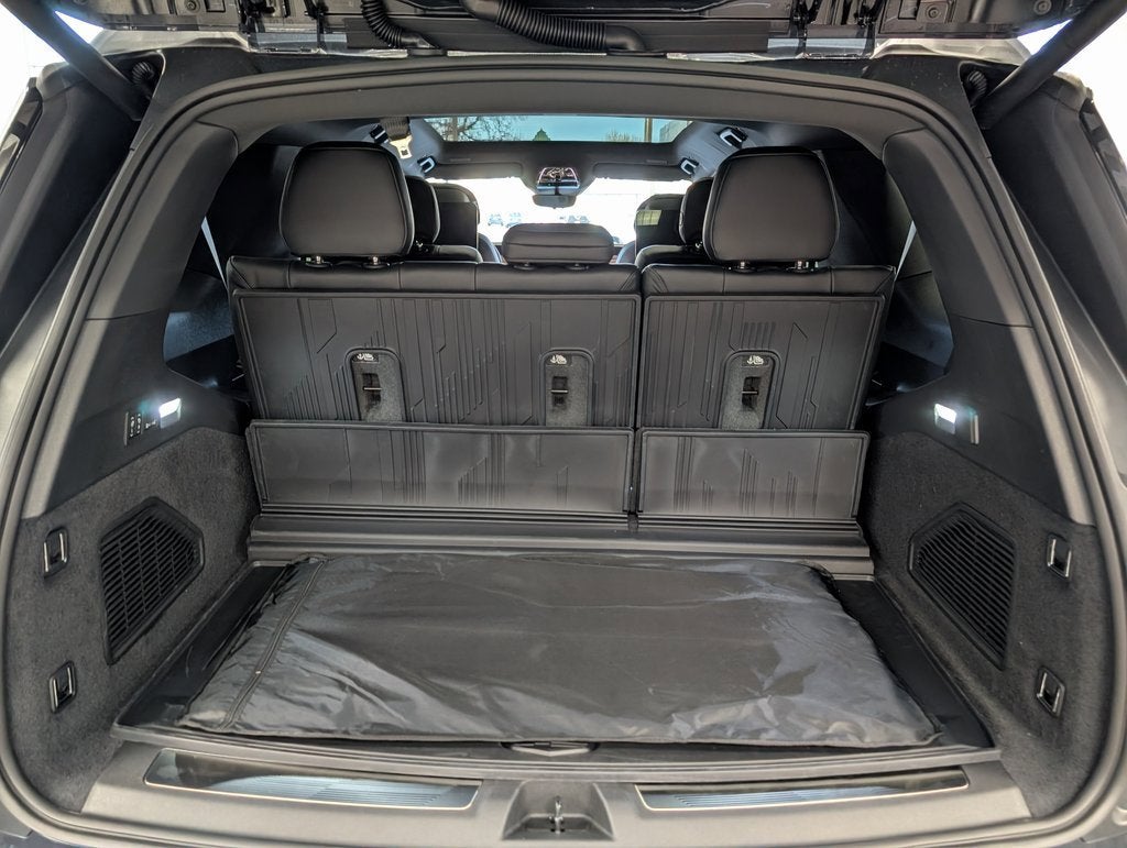 2026 Cadillac ESCALADE IQL Luxury