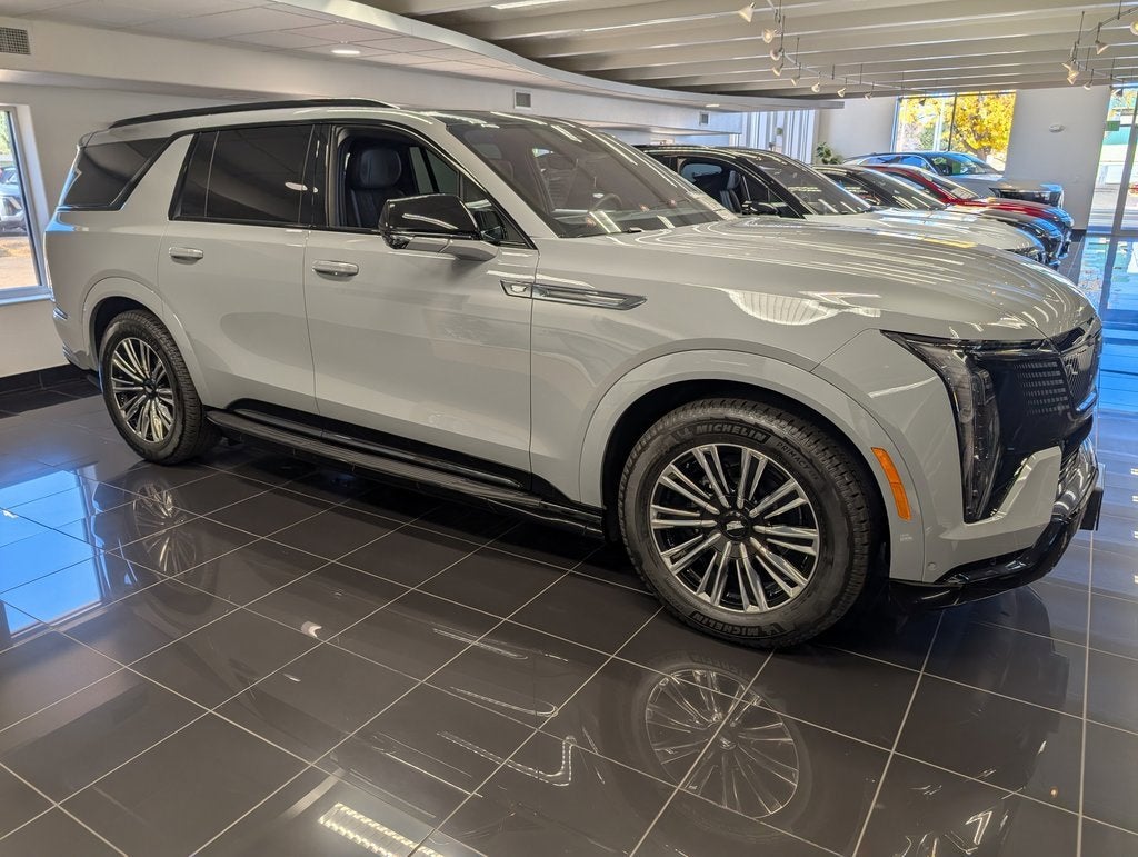 2026 Cadillac ESCALADE IQL Sport