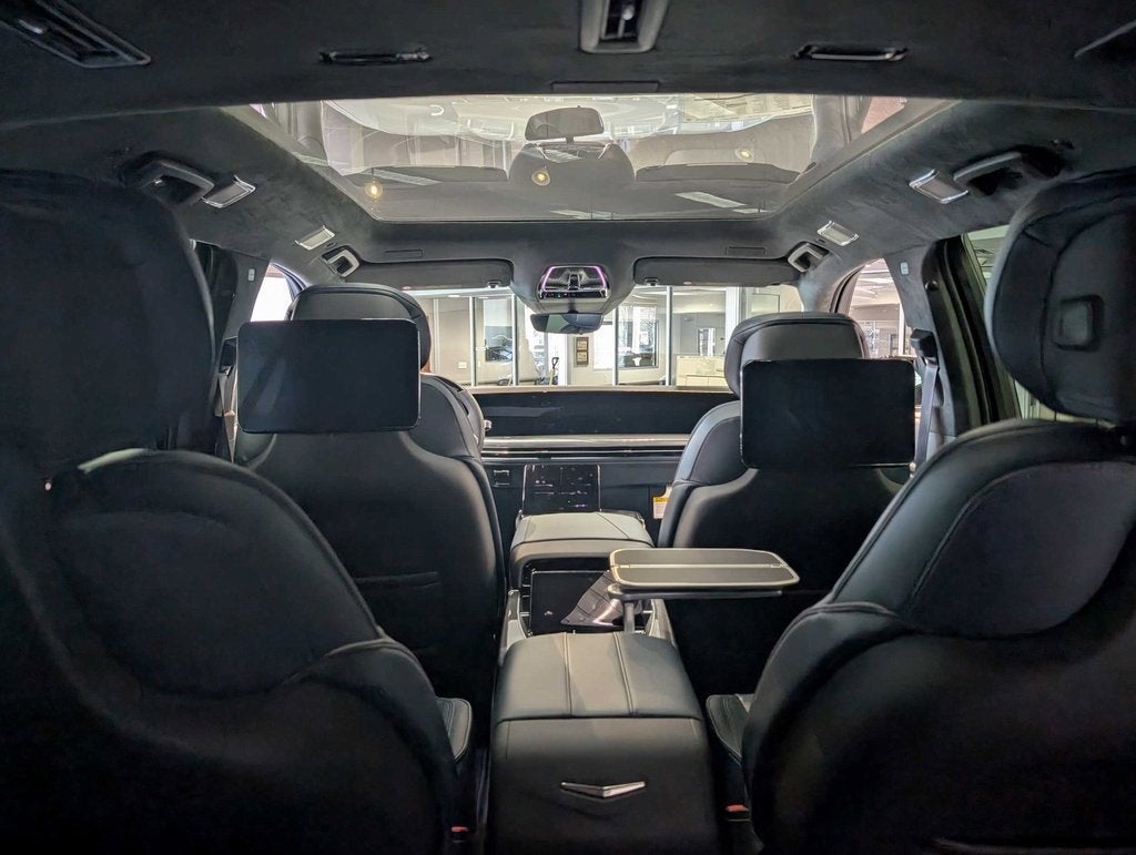 2025 Cadillac ESCALADE IQ Luxury 2