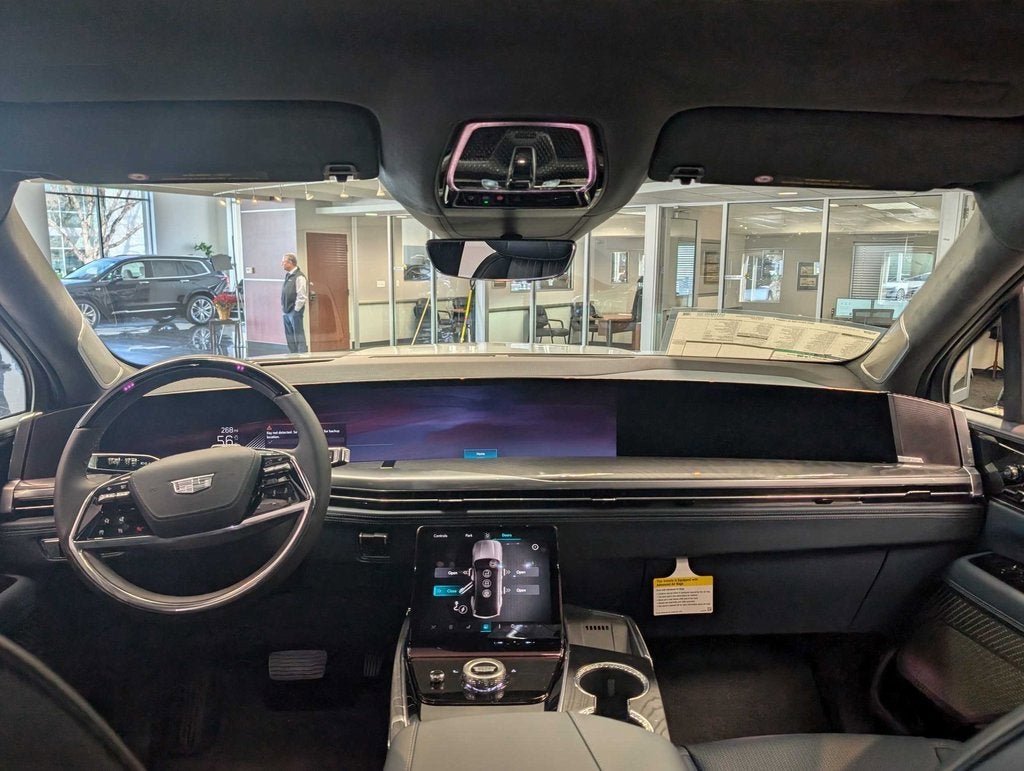 2025 Cadillac ESCALADE IQ Luxury 2