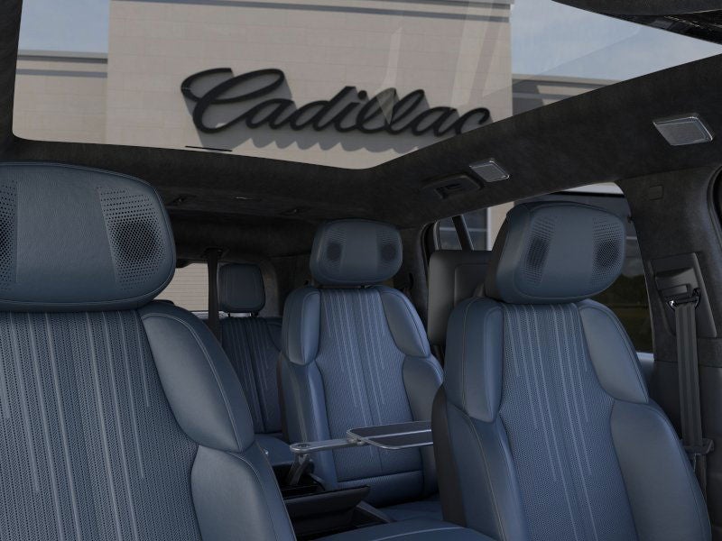 2025 Cadillac ESCALADE IQ Luxury 2