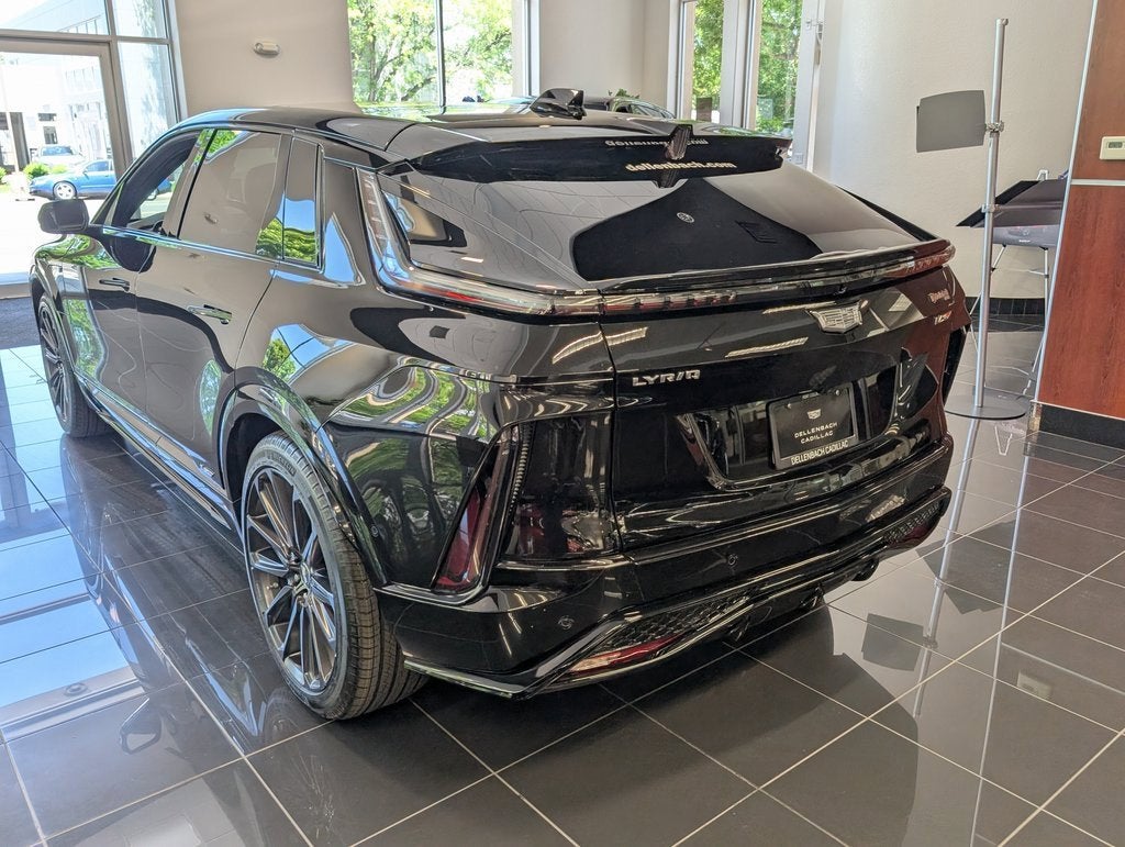 2026 Cadillac LYRIQ V-Series Premium