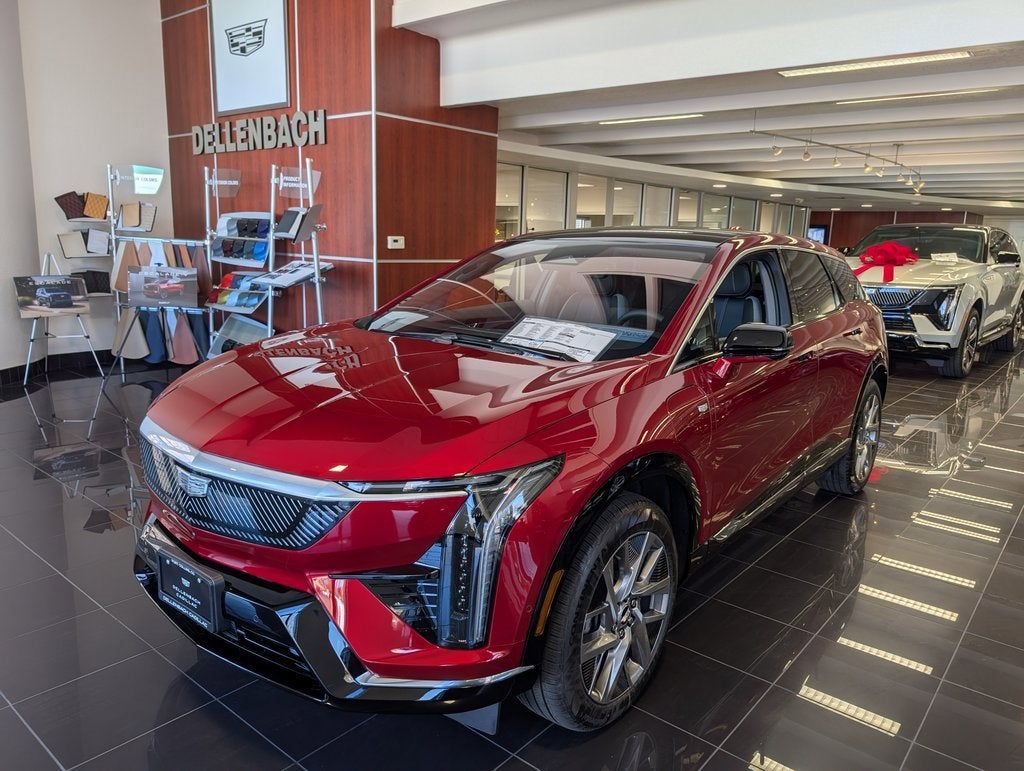 2026 Cadillac OPTIQ Luxury