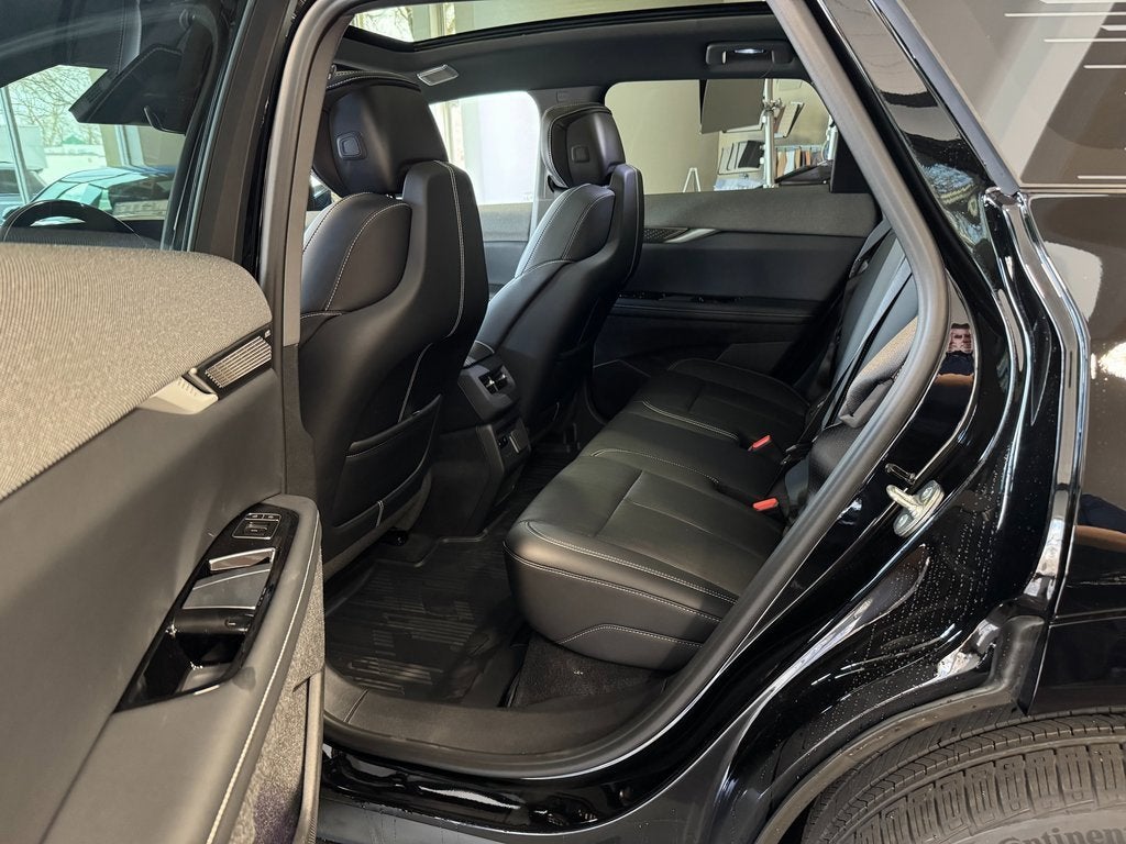 2026 Cadillac OPTIQ Premium Luxury