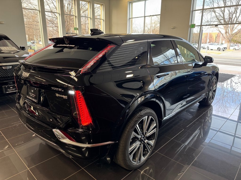 2026 Cadillac OPTIQ Premium Luxury