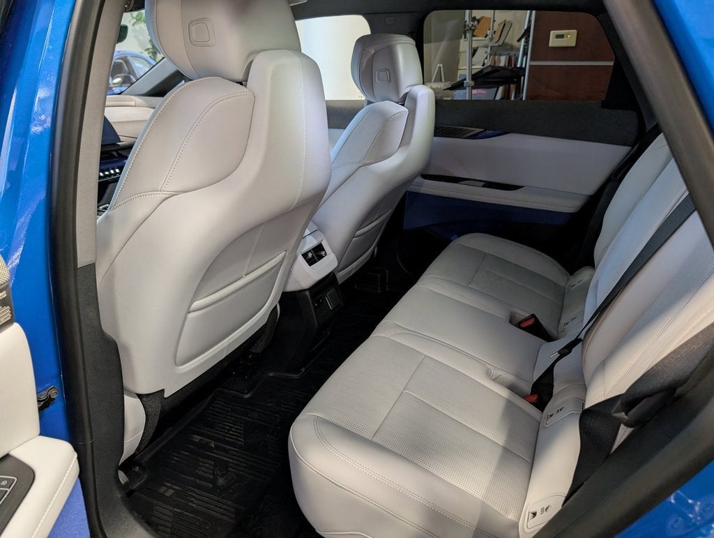 2026 Cadillac OPTIQ Premium Luxury