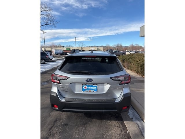 2025 Subaru Outback Premium