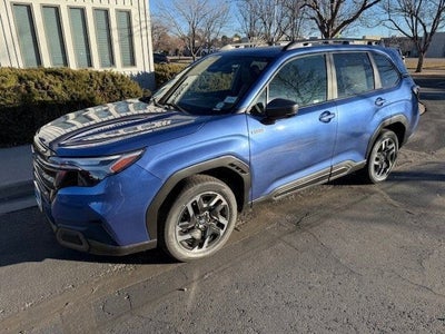 2025 Subaru FORESTER Limited Hybrid
