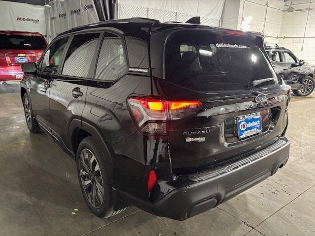 2025 Subaru FORESTER Touring Hybrid