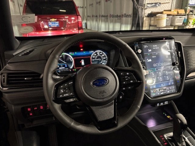 2025 Subaru FORESTER Touring Hybrid