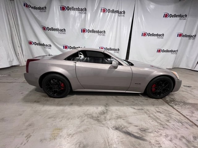 2005 Cadillac XLR Base
