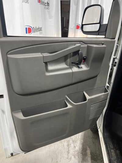 2023 Chevrolet Express 3500 Work Van Cargo