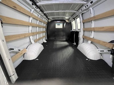 2023 GMC Savana 2500 Work Van