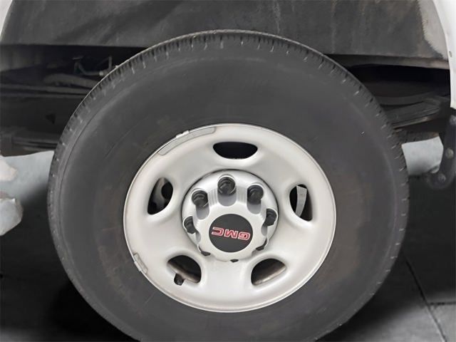 2023 GMC Savana 2500 Work Van