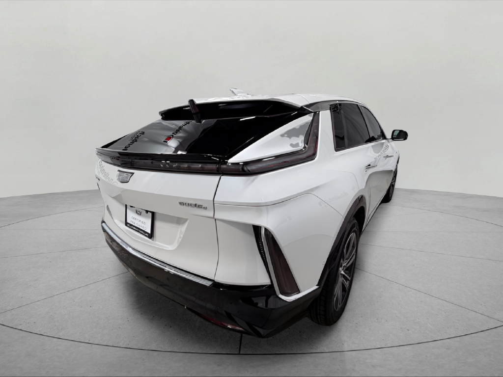 2024 Cadillac LYRIQ Luxury