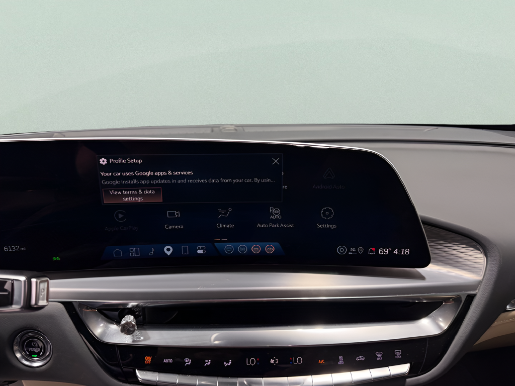 2024 Cadillac LYRIQ Sport