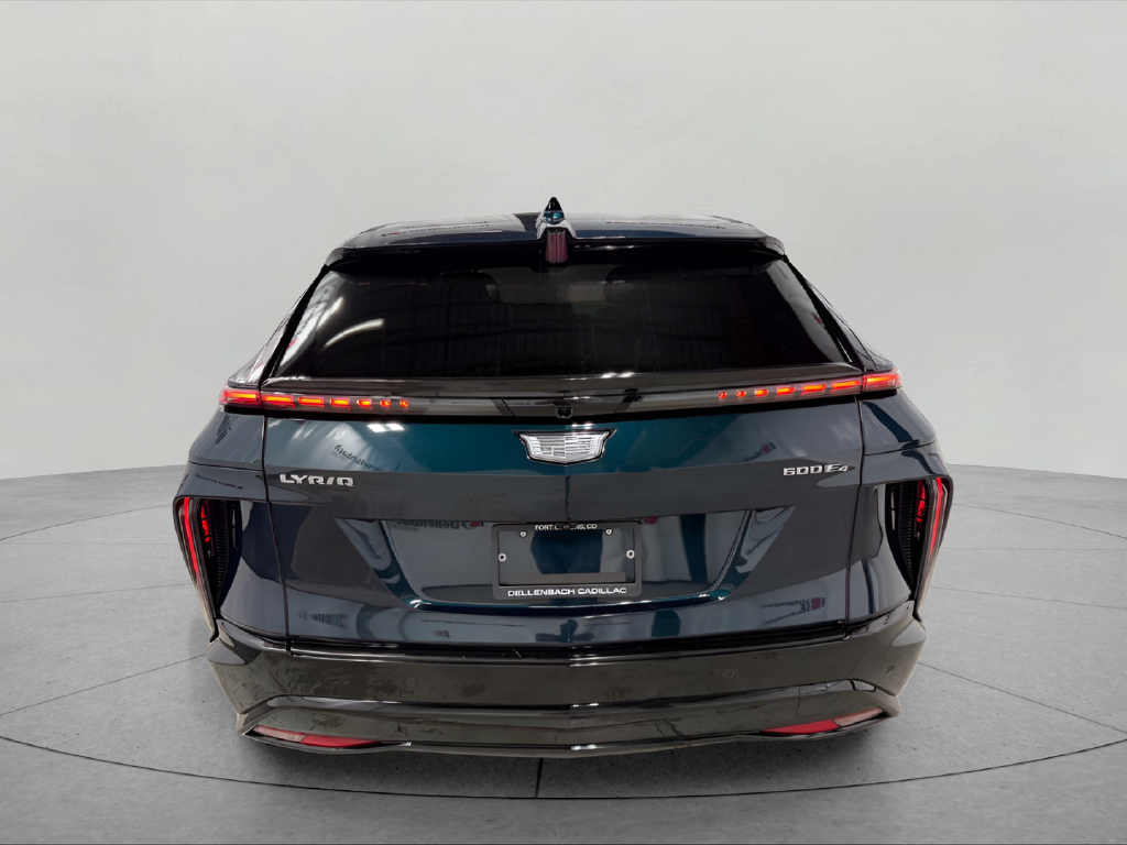 2024 Cadillac LYRIQ Sport