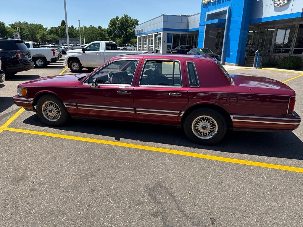 1993 Lincoln Town Car Executive
