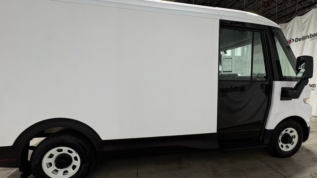 2024 BrightDrop Zevo 400 eAWD 400