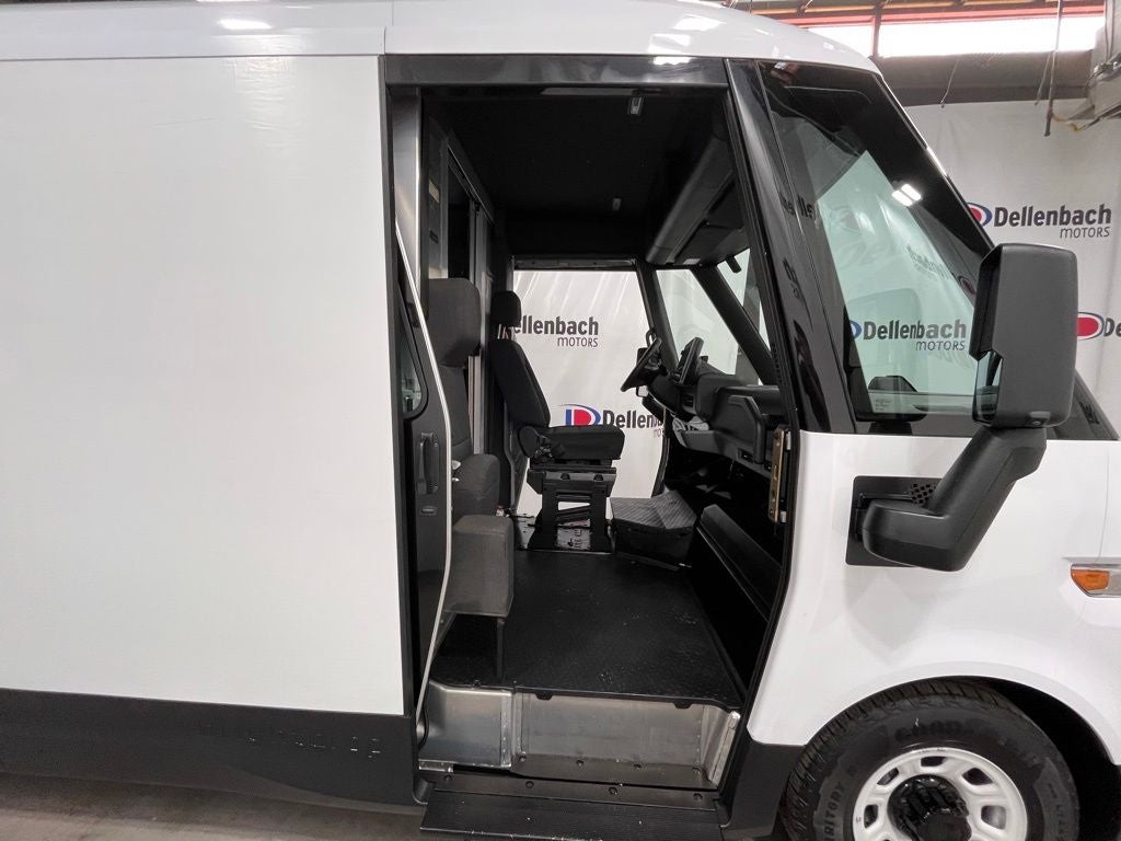 2024 BrightDrop Zevo 400 eAWD 400