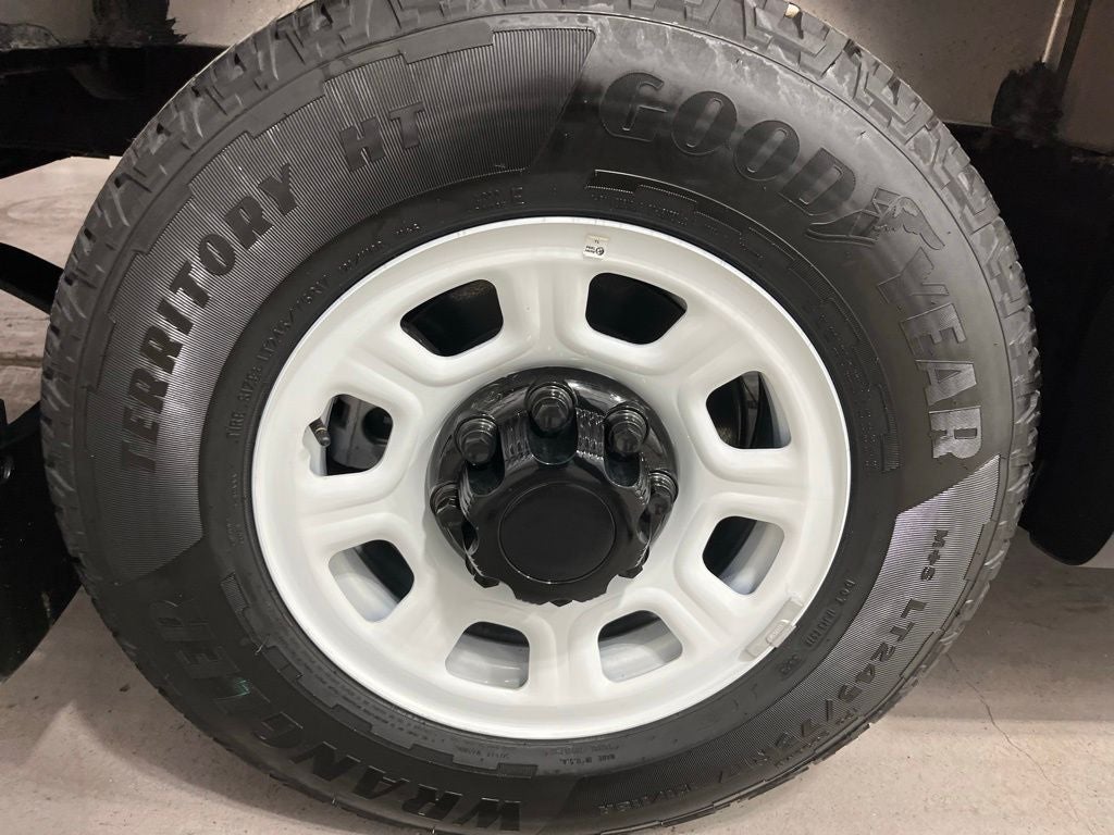 2024 BrightDrop Zevo 400 eAWD 400