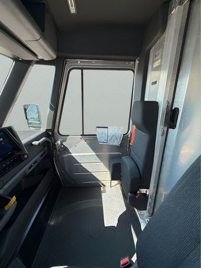 2024 BrightDrop Zevo 400 eAWD 400