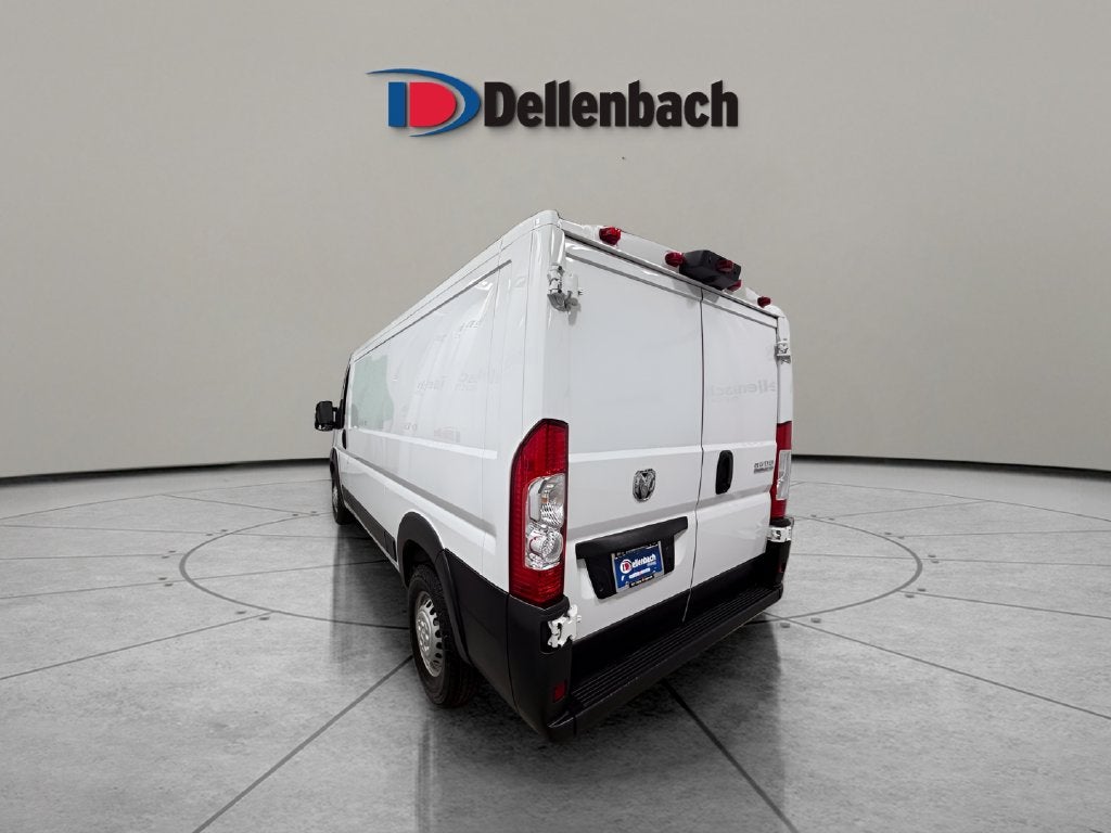 2025 RAM ProMaster 2500 Base 136 WB