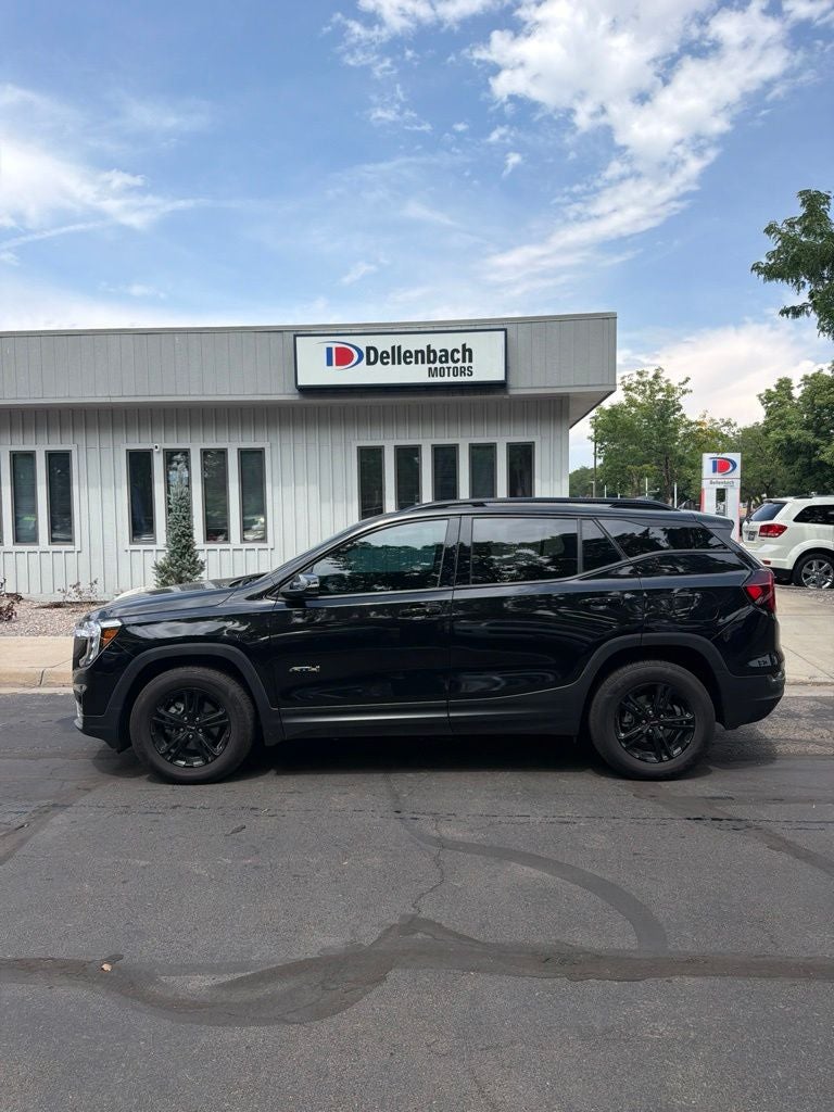 2022 GMC Terrain AT4