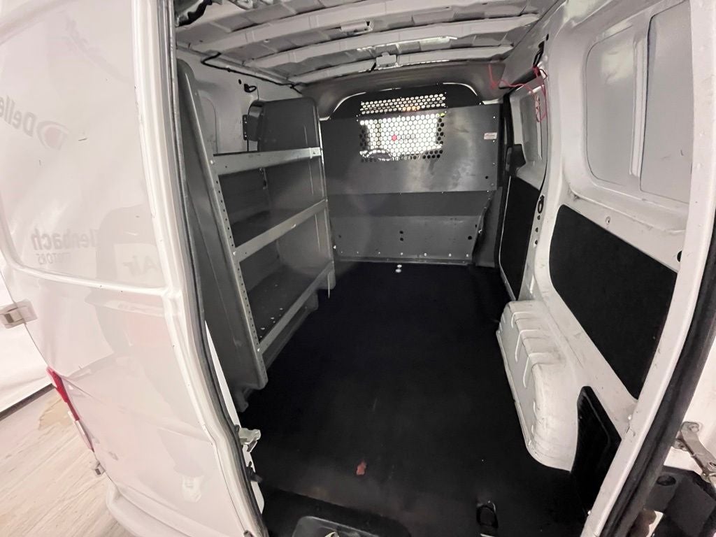 2020 Nissan NV200 SV