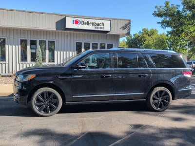 2023 Lincoln Navigator L Reserve