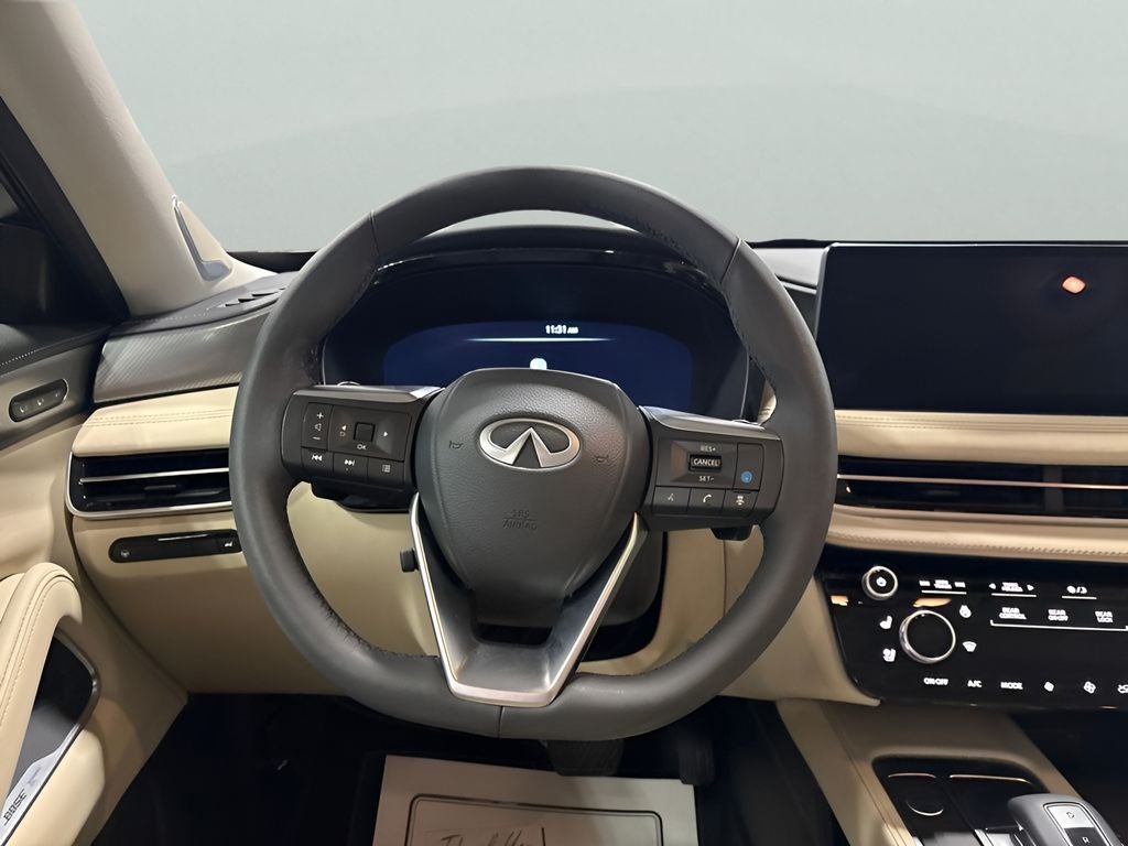 2025 INFINITI QX60 LUXE