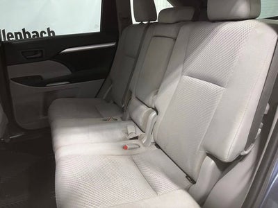 2019 Toyota Highlander LE