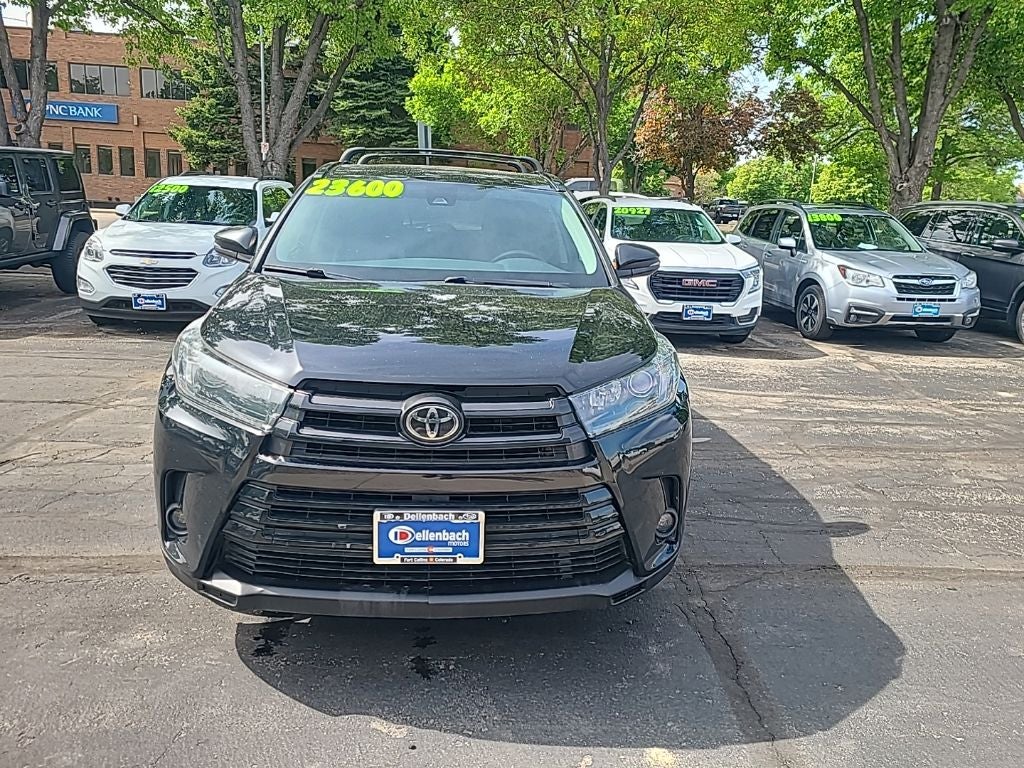 2019 Toyota Highlander SE