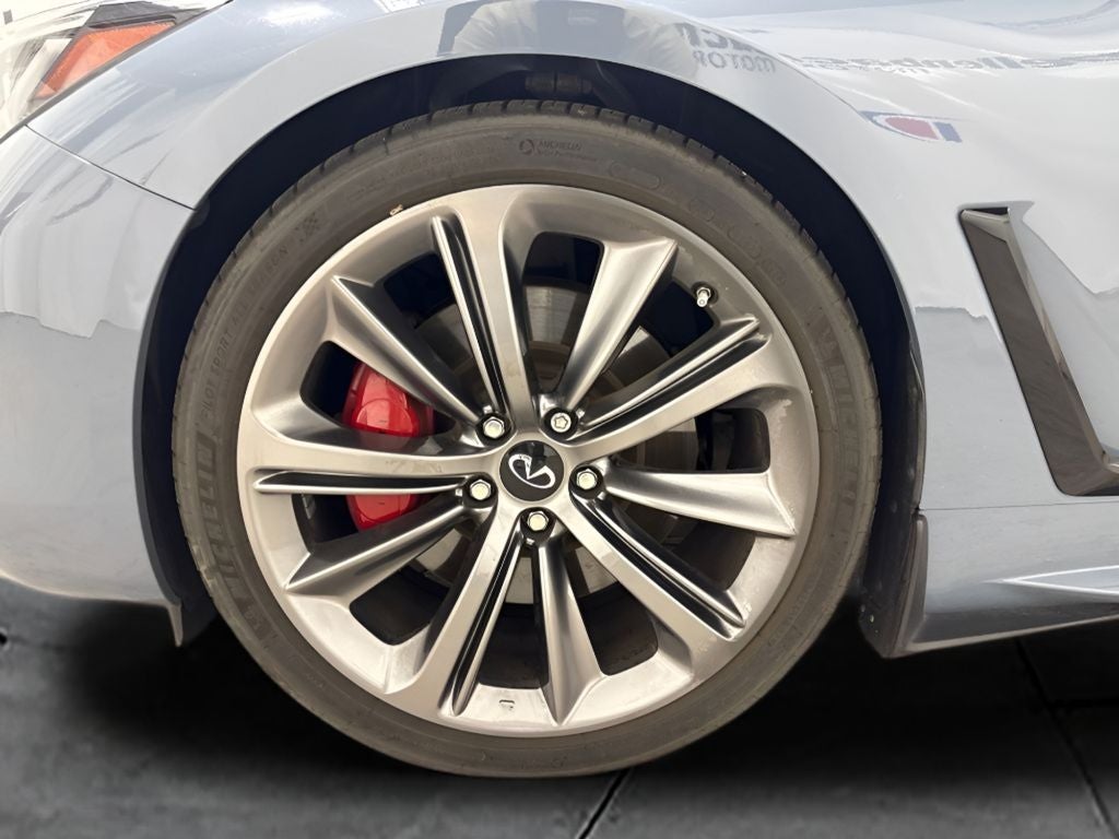 2021 INFINITI Q60 Red Sport 400