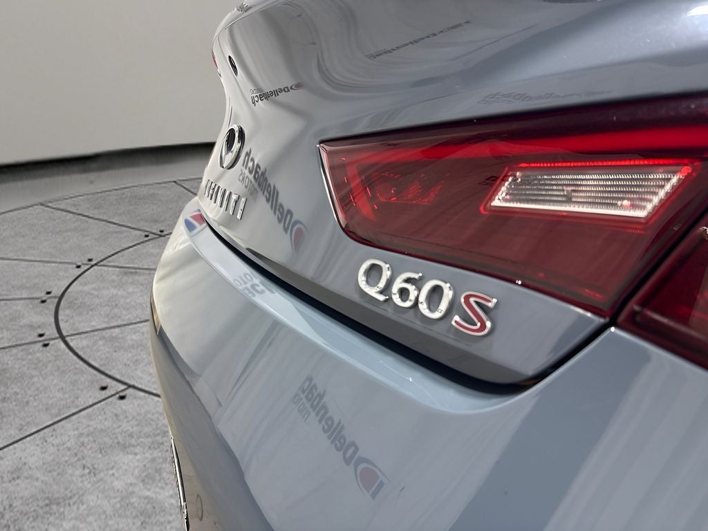 2021 INFINITI Q60 Red Sport 400