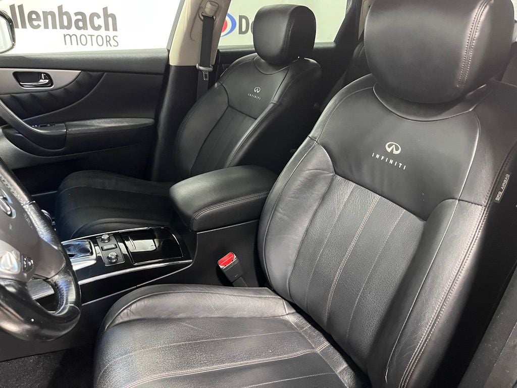 2013 INFINITI FX37 Base