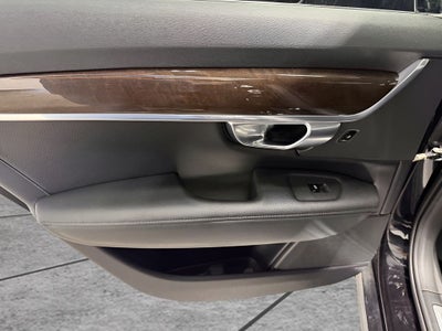 2017 Volvo S90 T6 Momentum