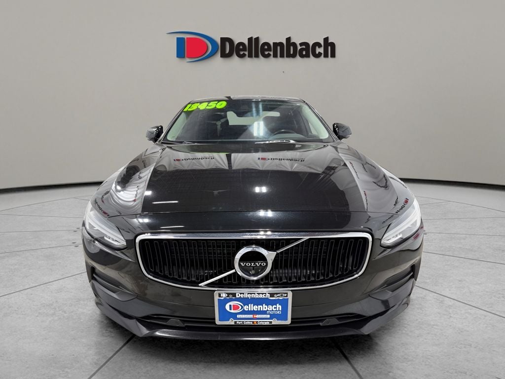 2017 Volvo S90 T6 Momentum