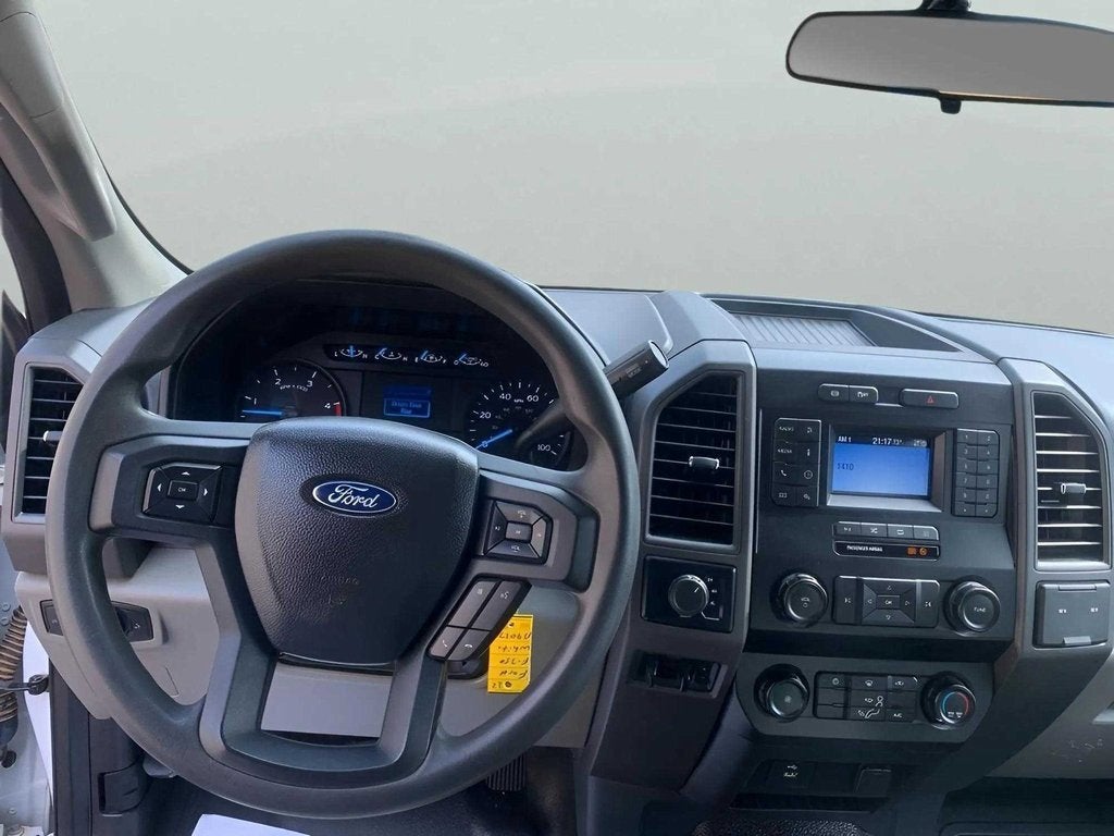 2022 Ford Super Duty F-350 DRW XL