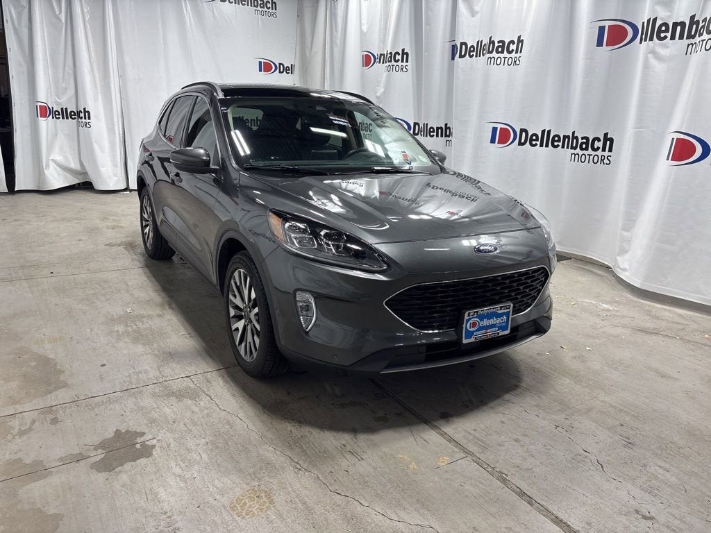 2020 Ford Escape Titanium