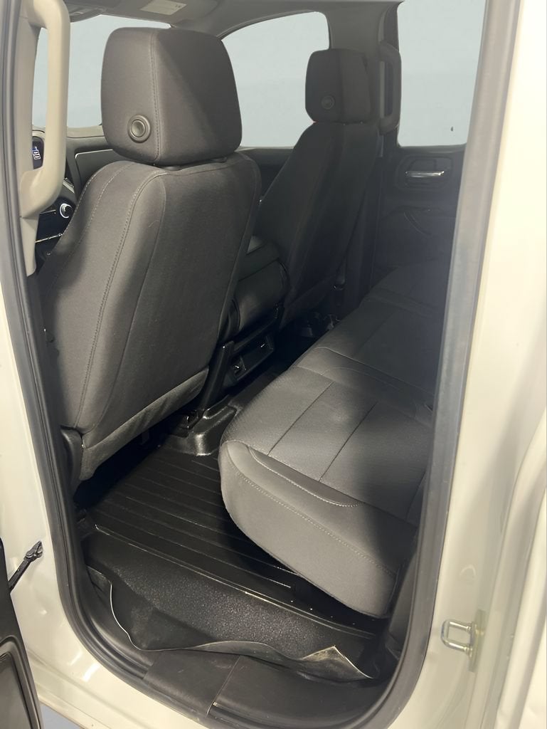 2023 Chevrolet Silverado 1500 WT