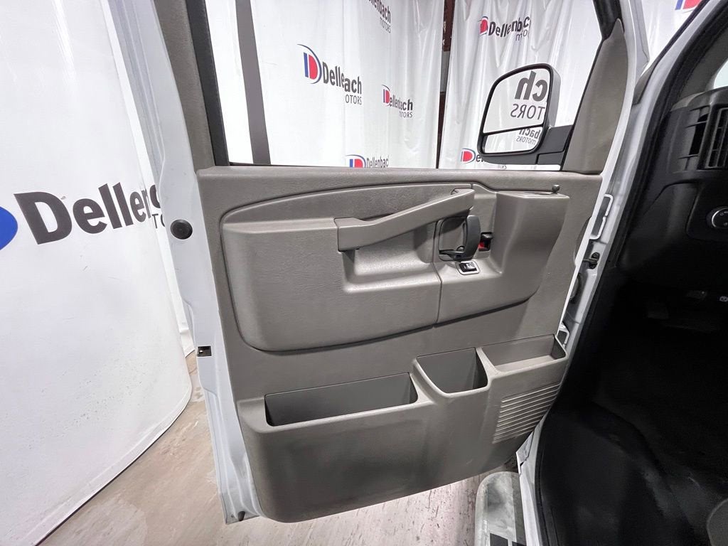 2024 GMC Savana Cargo 2500 Work Van