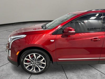 2022 Cadillac XT5 AWD Sport